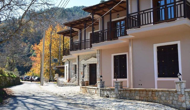 ZAROUCHLA INN