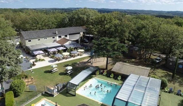 ZEcamping 4 étoiles familial parc aquatique dog friendly cottage BBQ