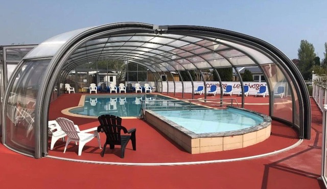 ZEcamping 4 étoiles 500m plage piscine couverte mobil-home TV BBQ 35m2