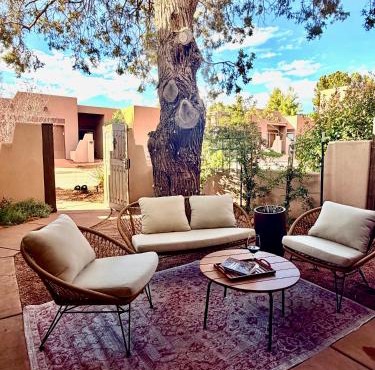 Zen calling, Look inside this private home for 6