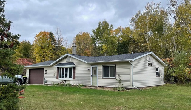 Zen Cottage in Middle Inlet 2-bedroom