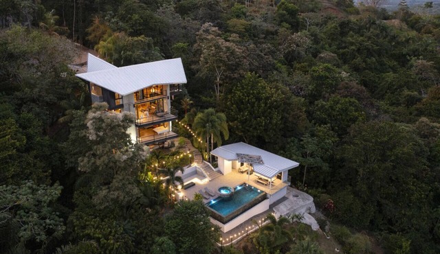 Zen Jungle Oasis ~ Infinity Pool ~ Stunning Views