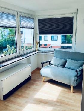 Zentrale Ferienwohnung in Friedrichsdorf für 1-7 Personen