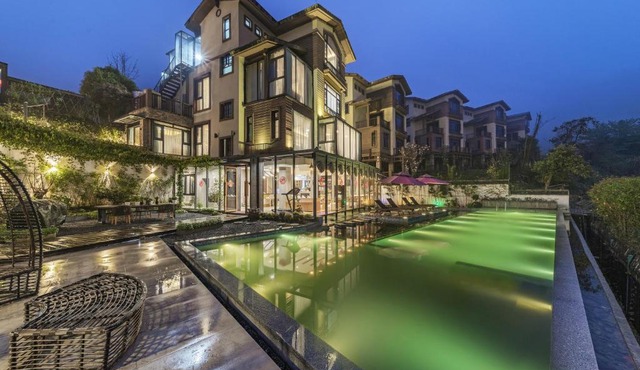 Zhangjiajie Lake View Hotel-Free airport pick-up