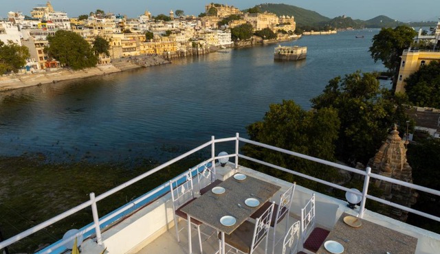Zodiac Hostel