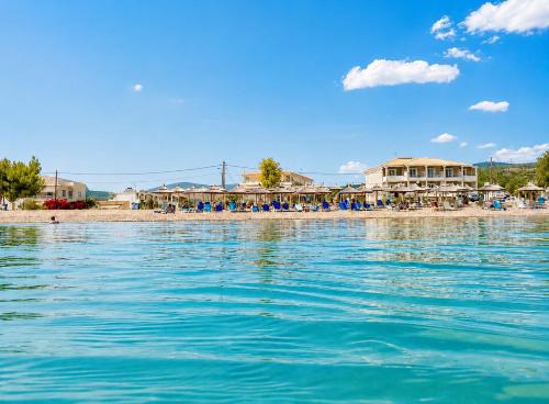 Zoom Beach Hotel