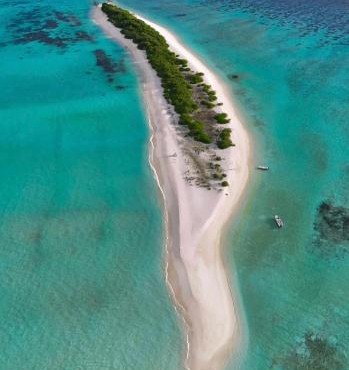 Zora Beach Inn Mathiveri