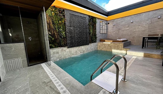 Zouk Hotel