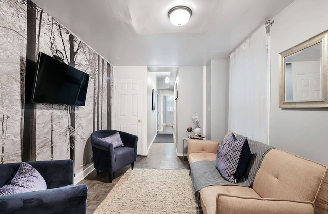 150 m² Apartment ∙ 4 bedrooms ∙ 6 guests