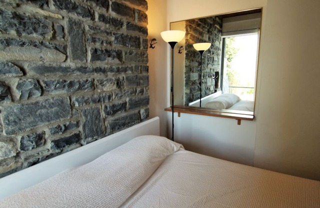 2 bedroom Apartment, sleeps 6 in Pognana Lario with Pool and WiFi