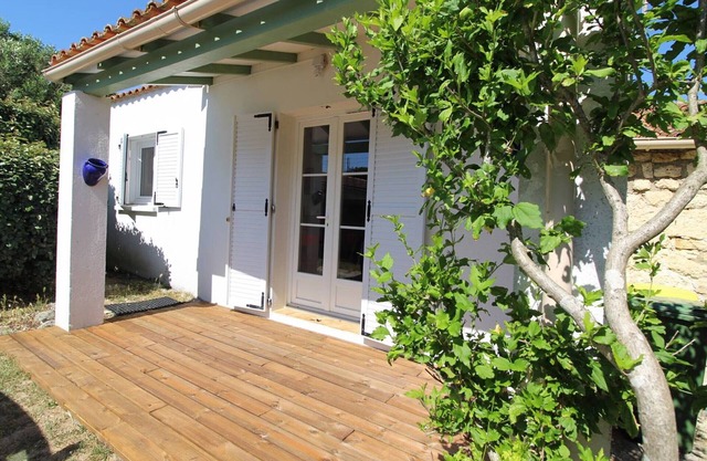 Villa Persons 