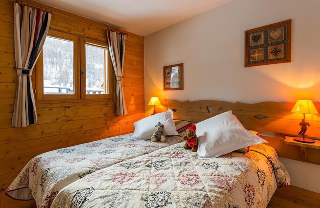 200m from resort center, fitness, swimming pool, terrace, balcony, tv, ski locker, 50-55m²