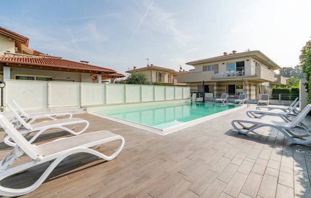 3 bedroom accommodation in Puegnago sul garda