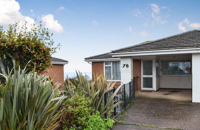 3 bedroom accommodation in Torquay