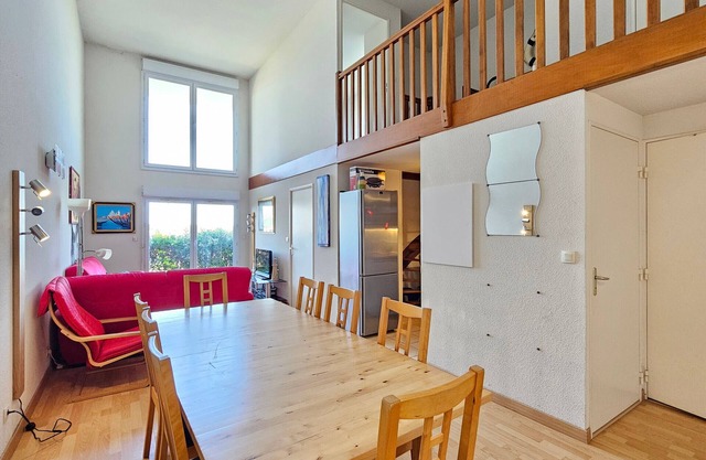 4-room duplex with pool, garden and parking in Dives-sur-Mer