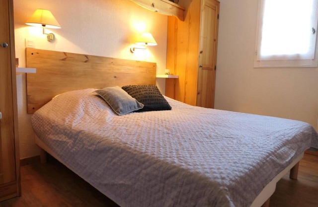 4th floor, swimming pool, balcony, tv, ski locker, 38m², Saint Gervais