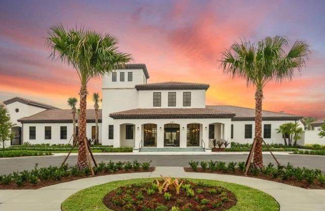 5BD Windsor Westside Private Pool (WW 8920)