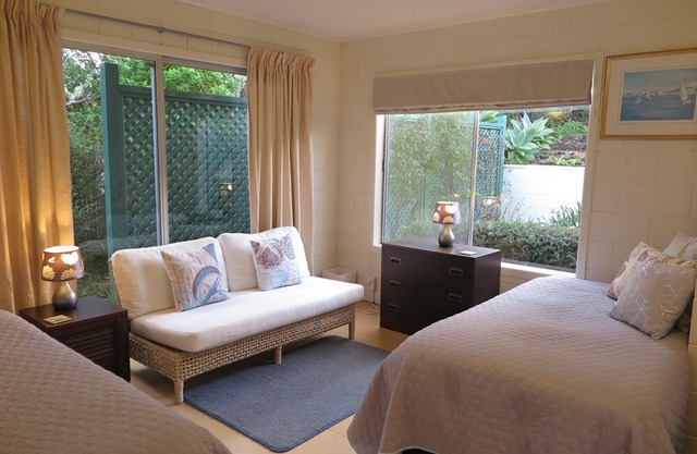 A Noble View. Comfortable family 3 bed-roomed home with sweeping harbour view.