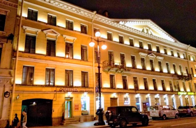 Amazing Apartment Nevsky 13