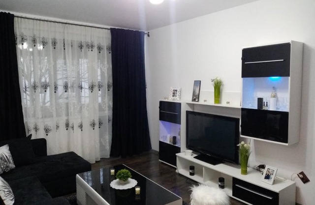 Apartament R 