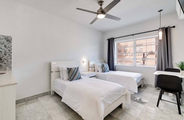 Best Beach Location | Wi-Fi, TV & Amenities