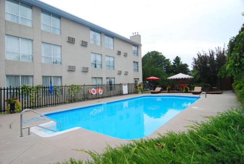 River Inn 