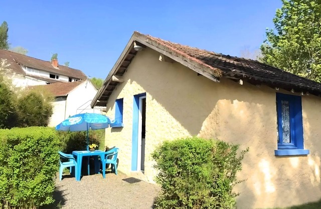 Camping Les Bains People 