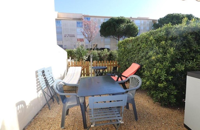 Charmant Studio Cabine avec Jardin - Proche Plage et Commerces - Parking Sécurisé - FR-1-307-118