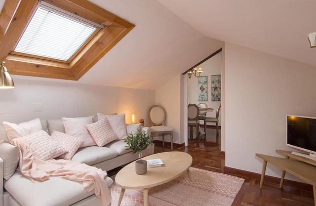 ChezmoiHomes Alhambra Penthouse