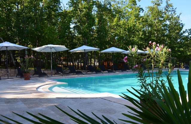 Comfort cottage in a 5* Nature & Calme estate P12