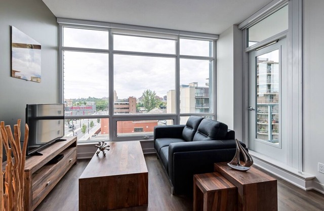 Corporate Stays - Elegant 1BR City with Stylish Interiors and Top Comfort