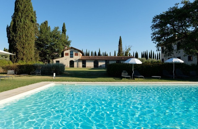Country House / Farm House in Cavriglia with 1 bedrooms sleeps 2