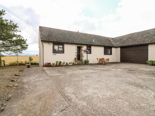 Courtyard Cottage Duns 