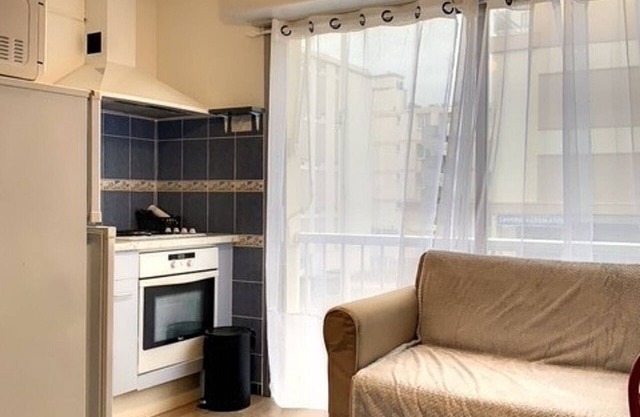 Cozy Studio Near Spa - Pets Allowed