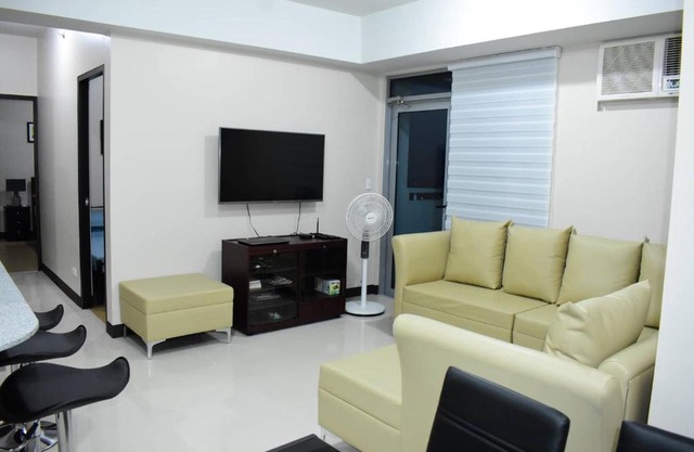 Cubao Manhattan Heights Unit 34A Tower B- 2BR ( Penthouse type)