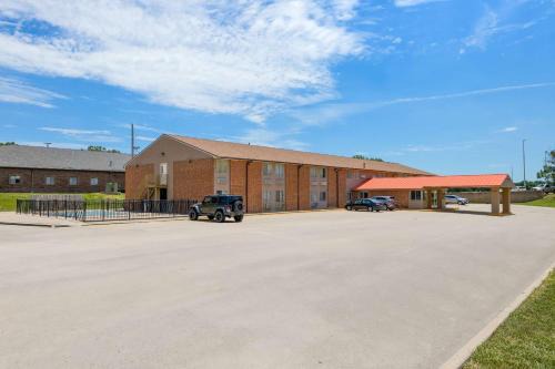 Econo Lodge Emporia 