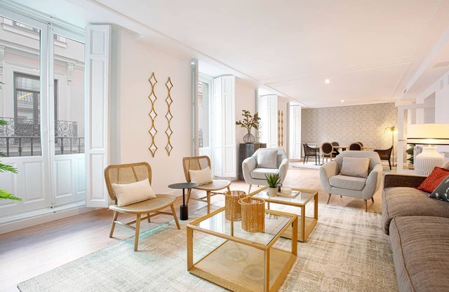 Extraordinary apartment in exclusive area of Madrid. Madrazo II
