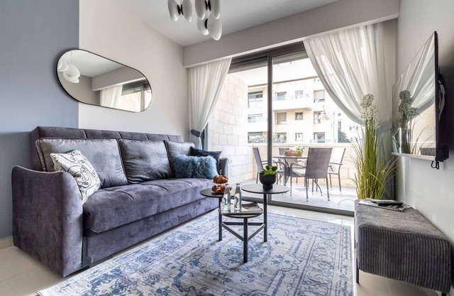 Fantastic 3BR Parking Terrace In City Center