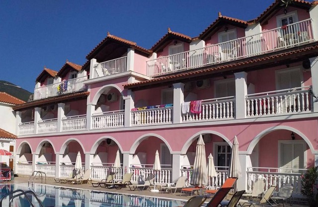 Giannis Pool Studios 7, Alykes, Zakynthos, Greece