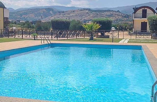 Gorgeous apartment in Isca Marina