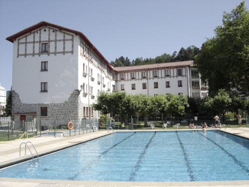 Hostal Ayestaran 