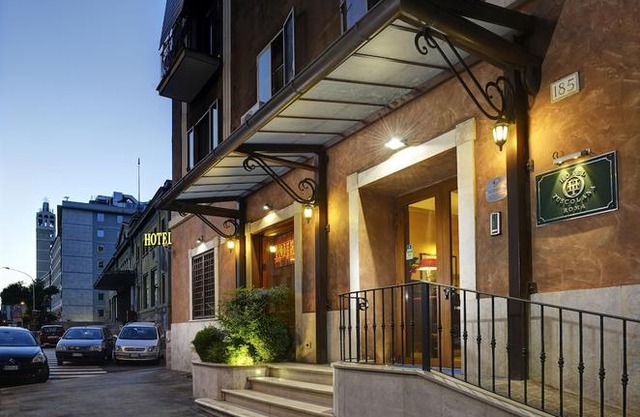 Hotel Tuscolana
