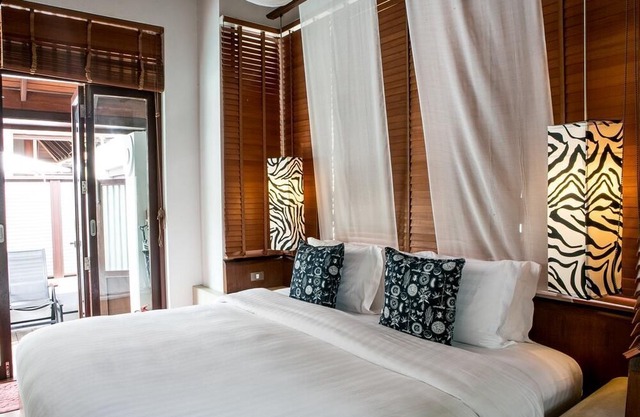 Hydro Pool Villa - 17