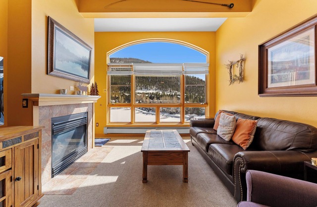 Lakeside Condo w/Mountain & Lake Views from Balcony, Steps to Shops/Dining!