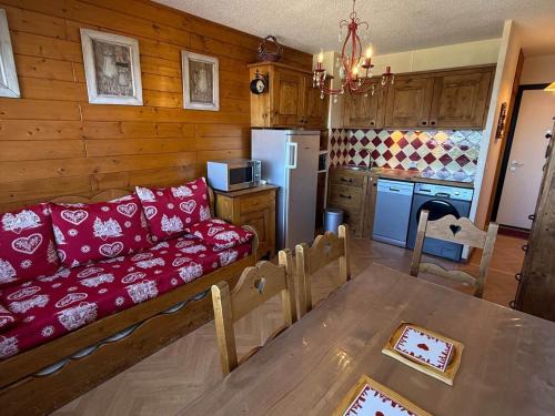 Location 2 pièces 5 pers au pied des pistes - FR-1-557-70