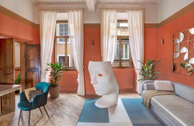 Luxury Trevi House