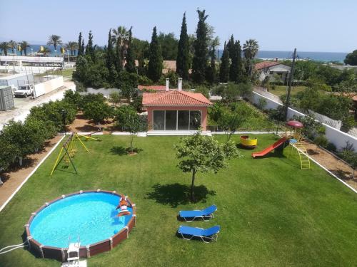 Marathon Beachside Villa Beach 
