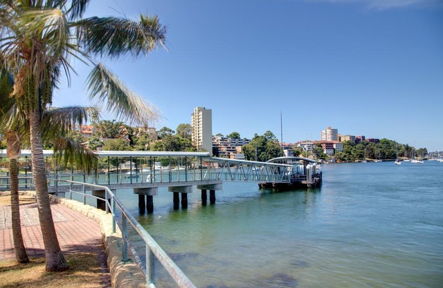 Neutral Bay Lodge
