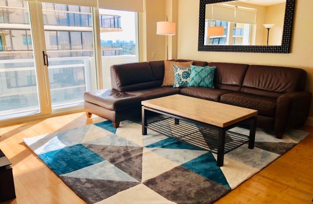 Oceanfront 2BR unit with Ocean Views in Surfside