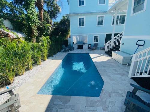 Pass-A-Grille Key West Style Compound Pool BBQ